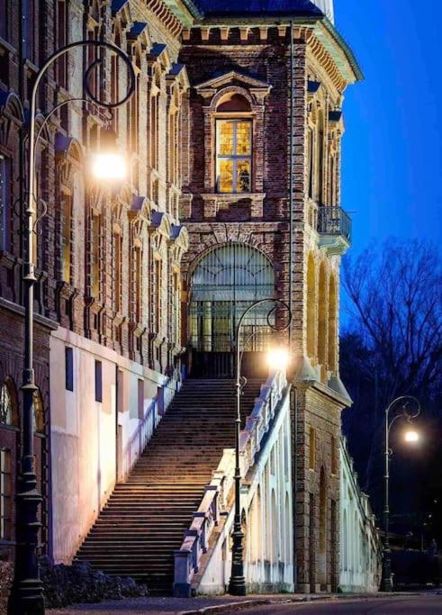 Apartamento Casa Spezia - Metro Vicina, Wi-Fi Rapido & Netflix Turín Exterior foto